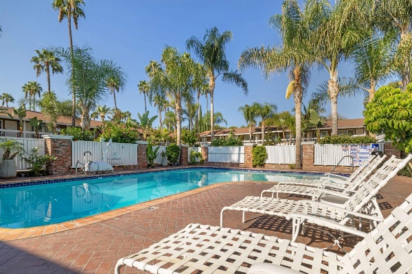 Best Western Plus Carriage Inn Main image